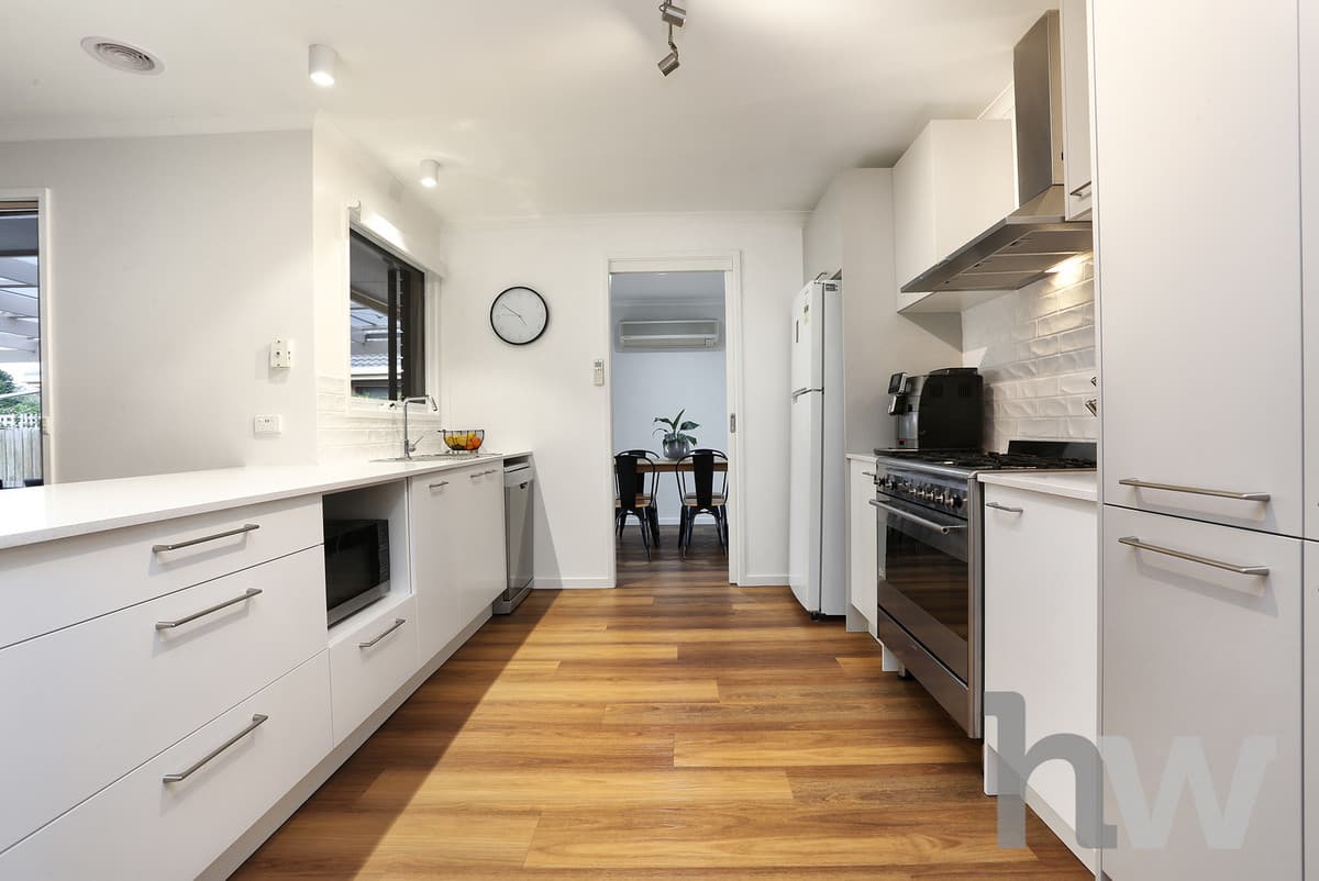 31 Bank Street, LARA VIC 3212, Lara - Thumbnail 8