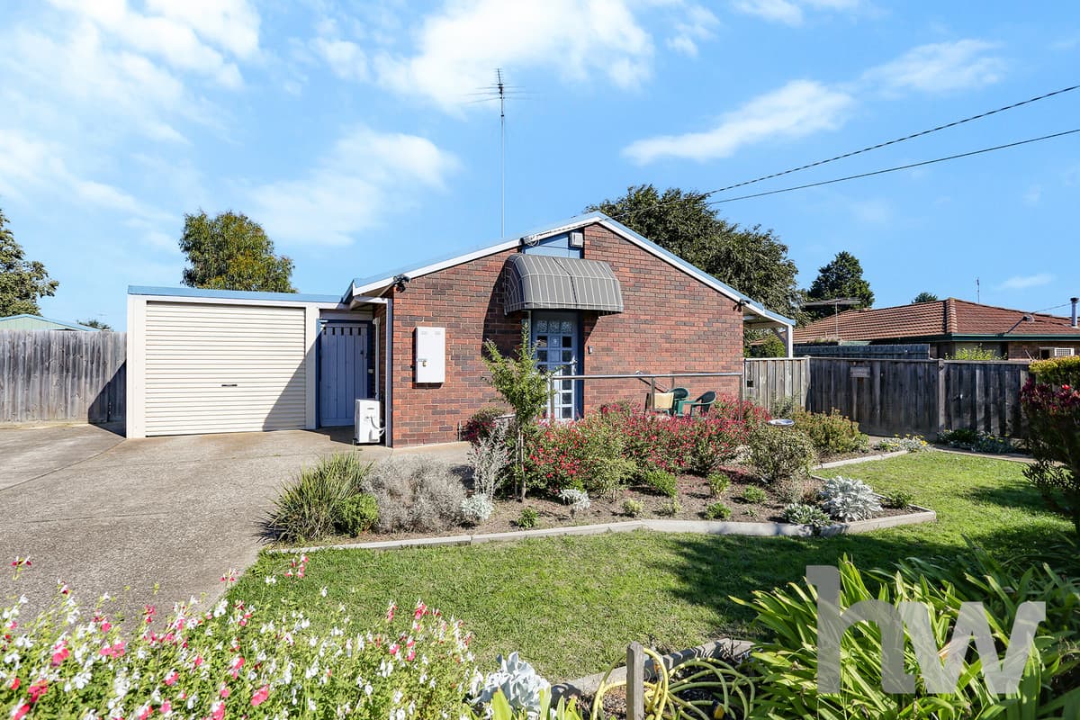 9 Orbit Drive, WHITTINGTON VIC 3219, Whittington - Thumbnail 3