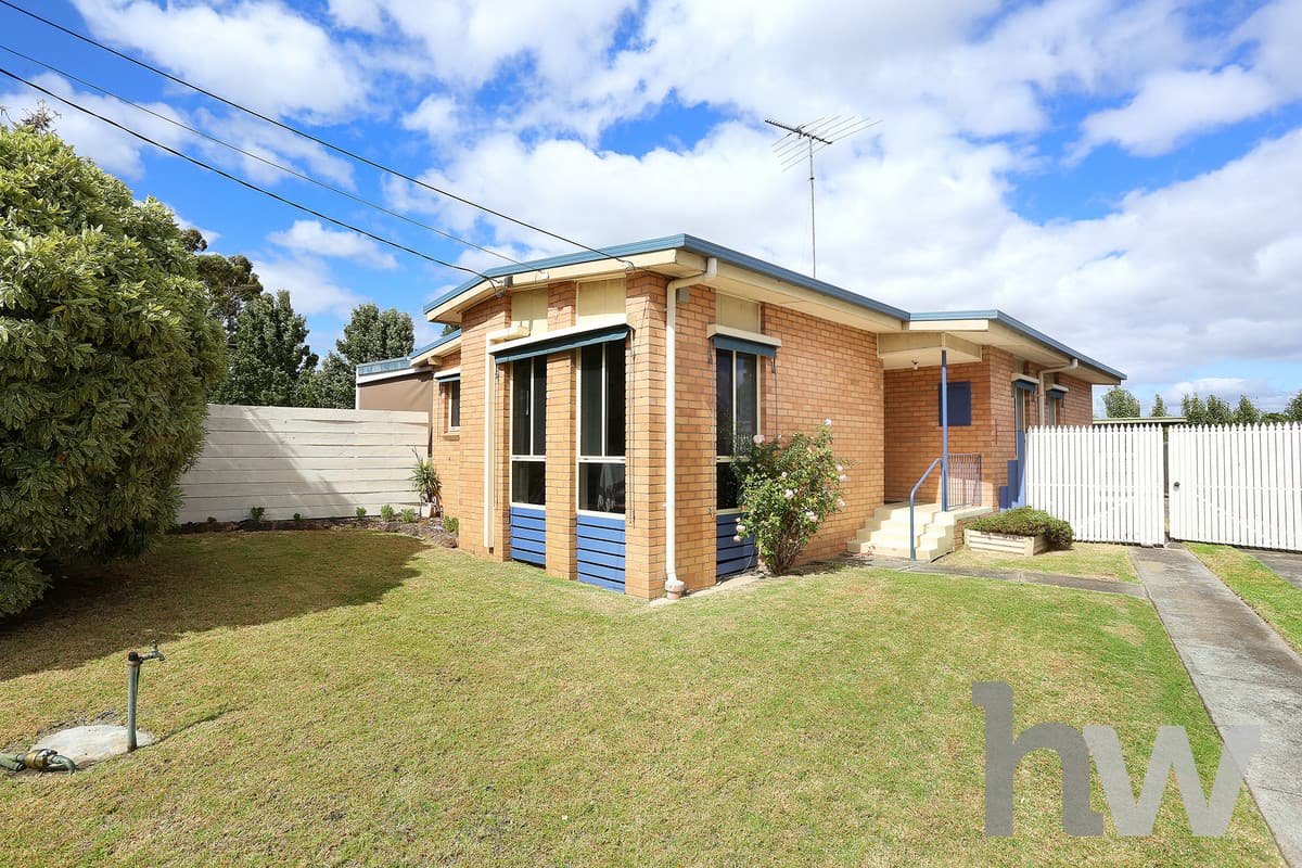 4 Diosma Court, NEWCOMB VIC 3219, Newcomb - Image 1