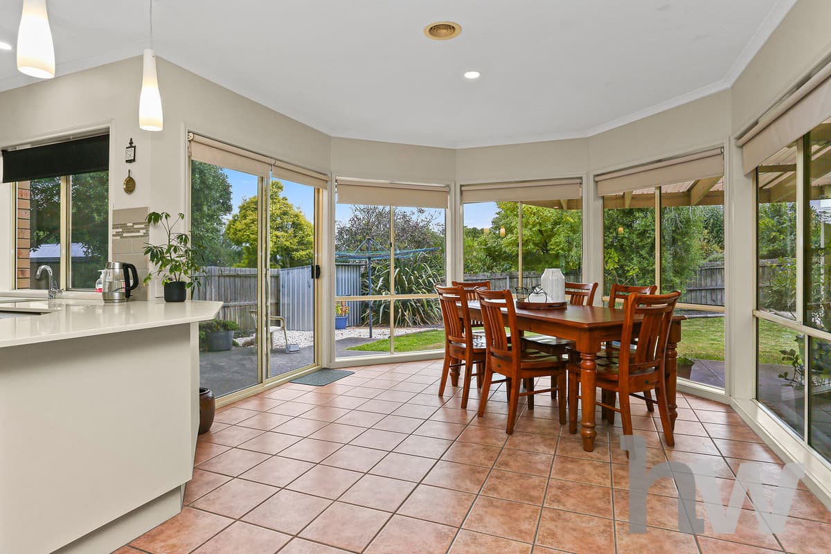 117 Wingarra Drive, GROVEDALE VIC 3216, Grovedale - Thumbnail 3