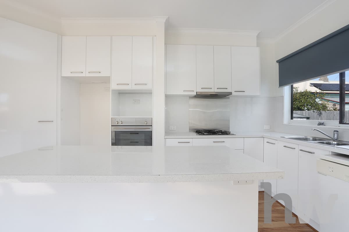42 Regent Street, WHITTINGTON VIC 3219, Whittington - Thumbnail 5