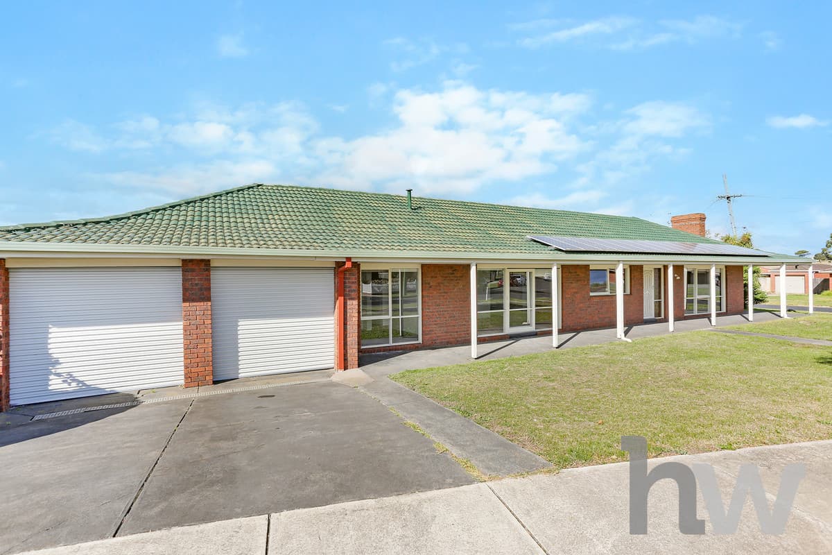 1 Burleigh Drive, GROVEDALE VIC 3216, Grovedale - Thumbnail 3