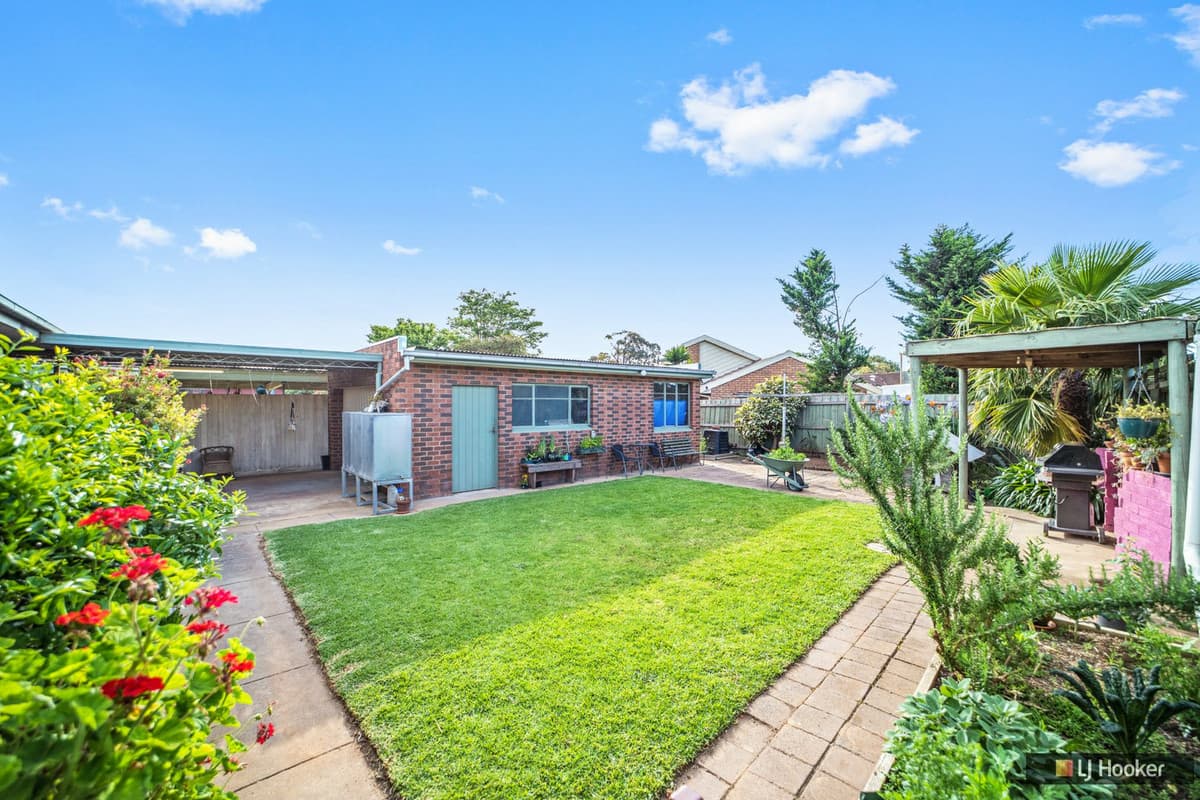 26 Hooker Road, WERRIBEE VIC 3030, Werribee - Thumbnail 2