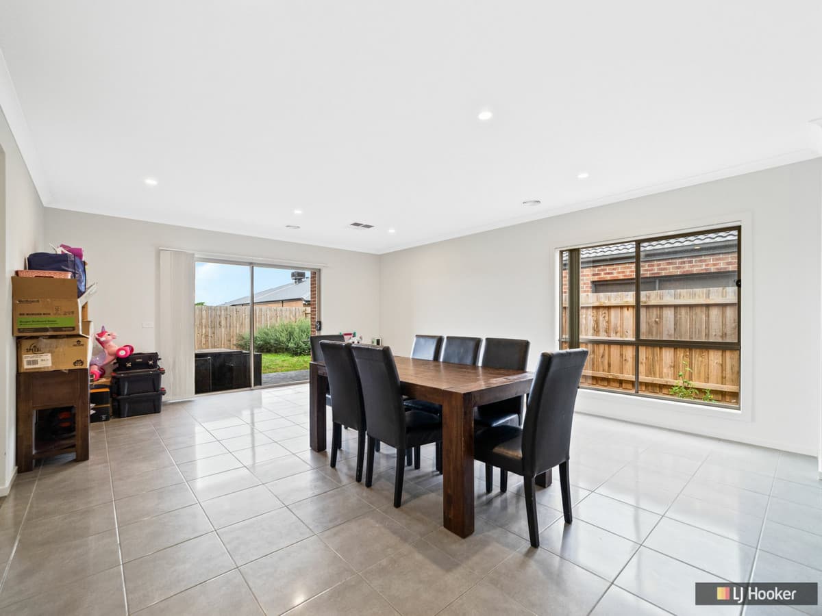 10 Scanlon Street, AINTREE VIC 3336, Aintree - Thumbnail 4
