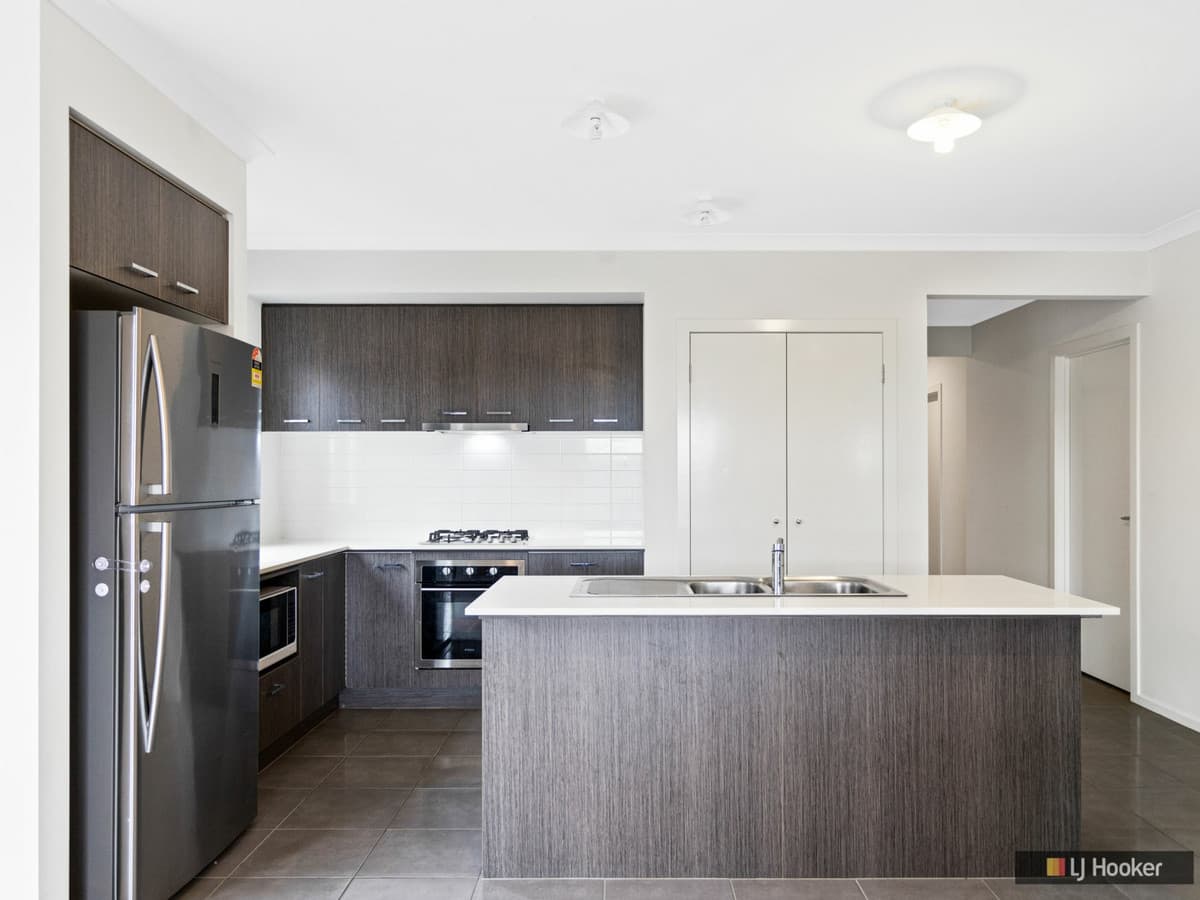 10 Scanlon Street, AINTREE VIC 3336, Aintree - Thumbnail 7