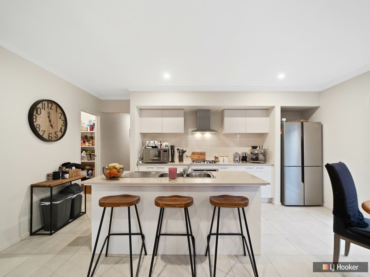 44 Flagstaff Street, ARMSTRONG CREEK VIC 3217, Armstrong Creek - Thumbnail 2