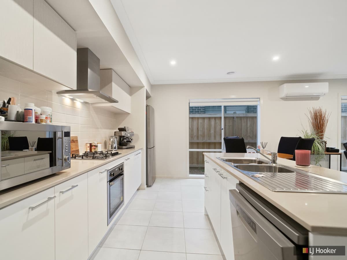 44 Flagstaff Street, ARMSTRONG CREEK VIC 3217, Armstrong Creek - Thumbnail 4
