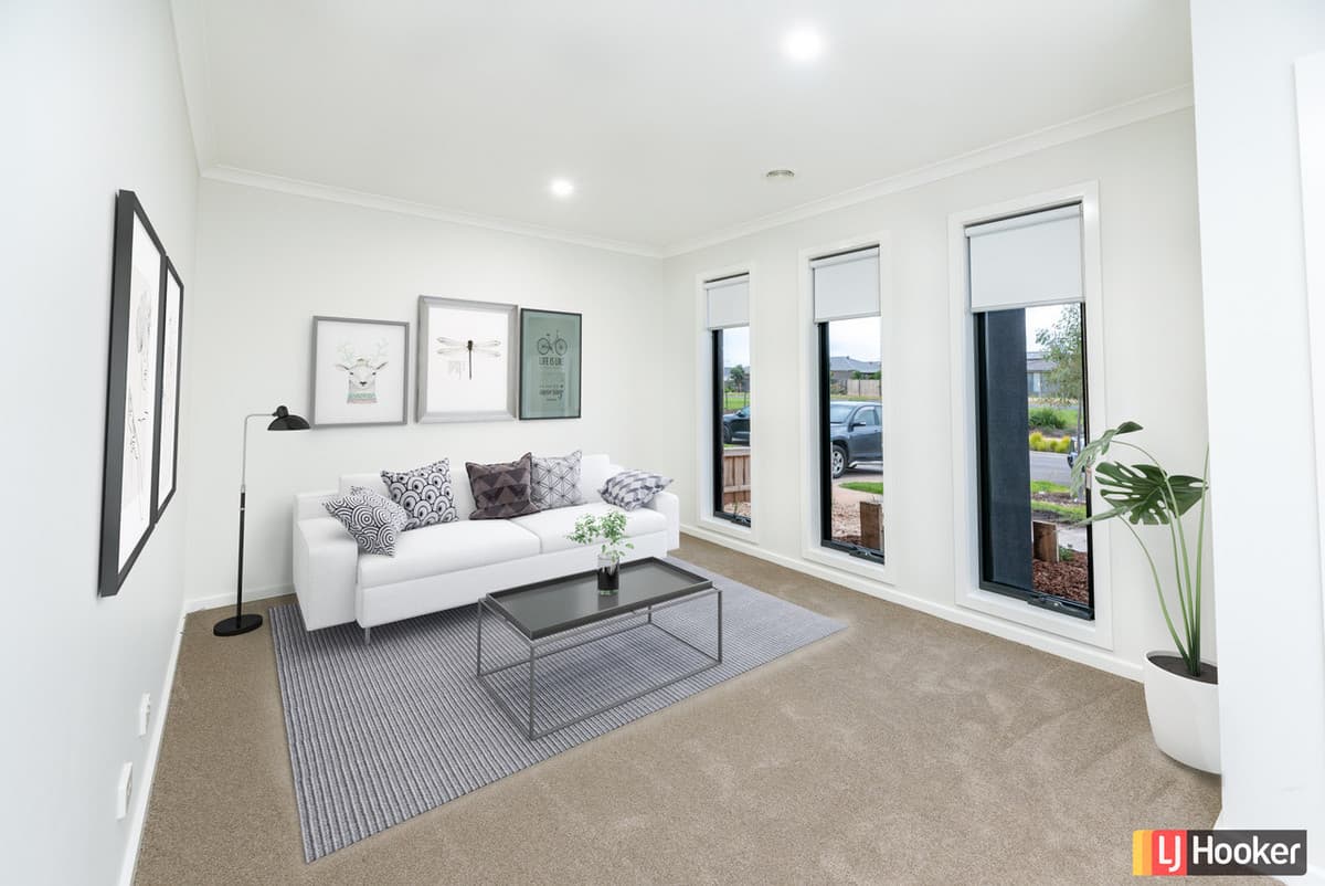 17 Bostock Drive, TARNEIT VIC 3029, Tarneit - Thumbnail 2