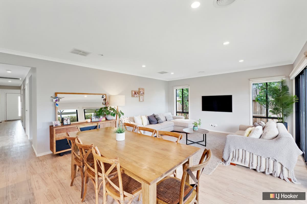 4 Hudson Street, ARMSTRONG CREEK VIC 3217, Armstrong Creek - Thumbnail 2