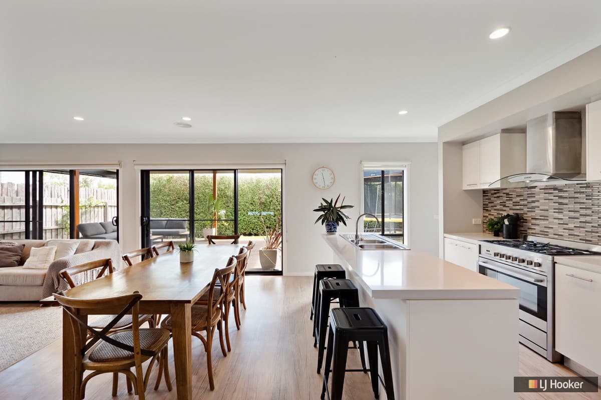 4 Hudson Street, ARMSTRONG CREEK VIC 3217, Armstrong Creek - Thumbnail 5