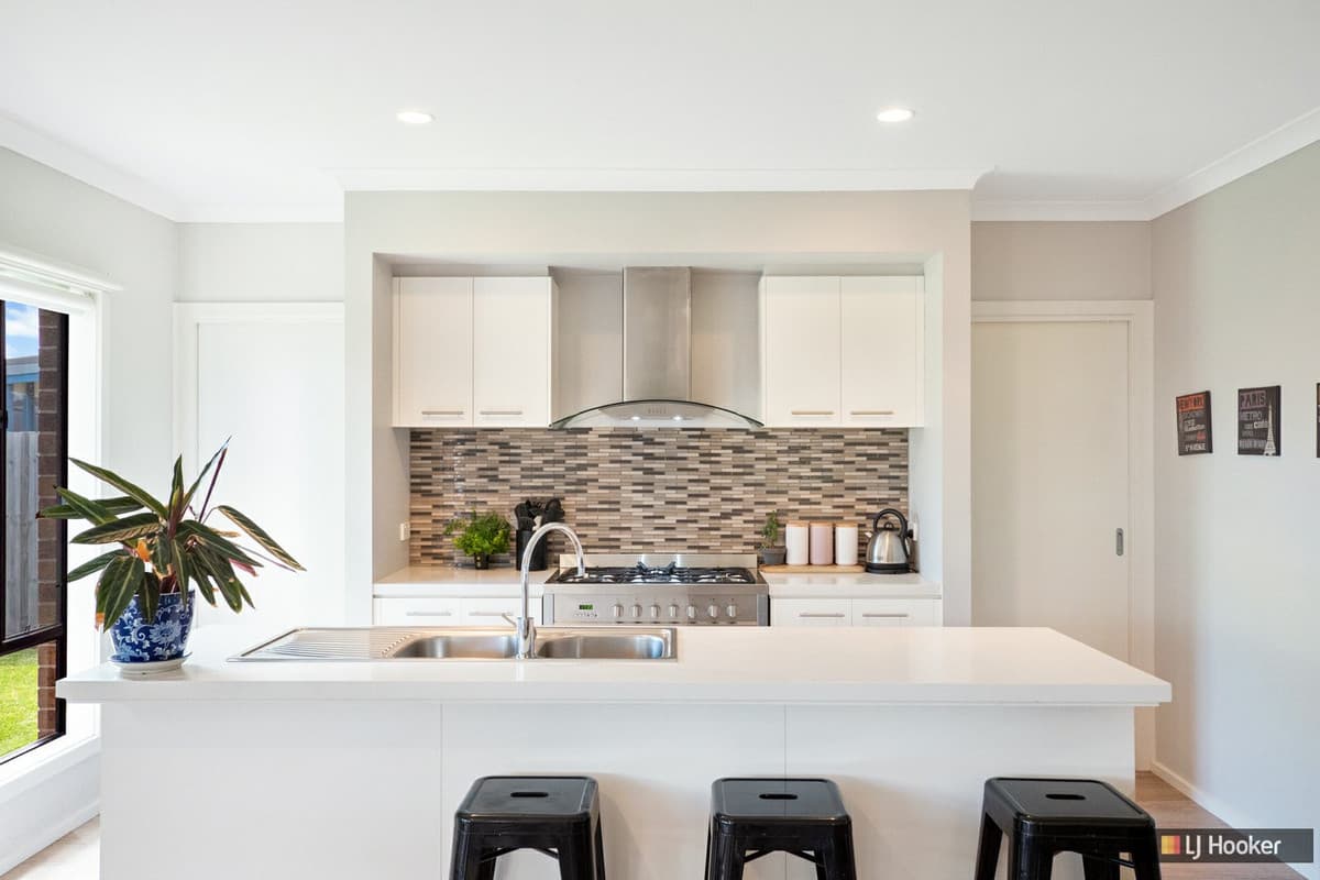 4 Hudson Street, ARMSTRONG CREEK VIC 3217, Armstrong Creek - Thumbnail 6