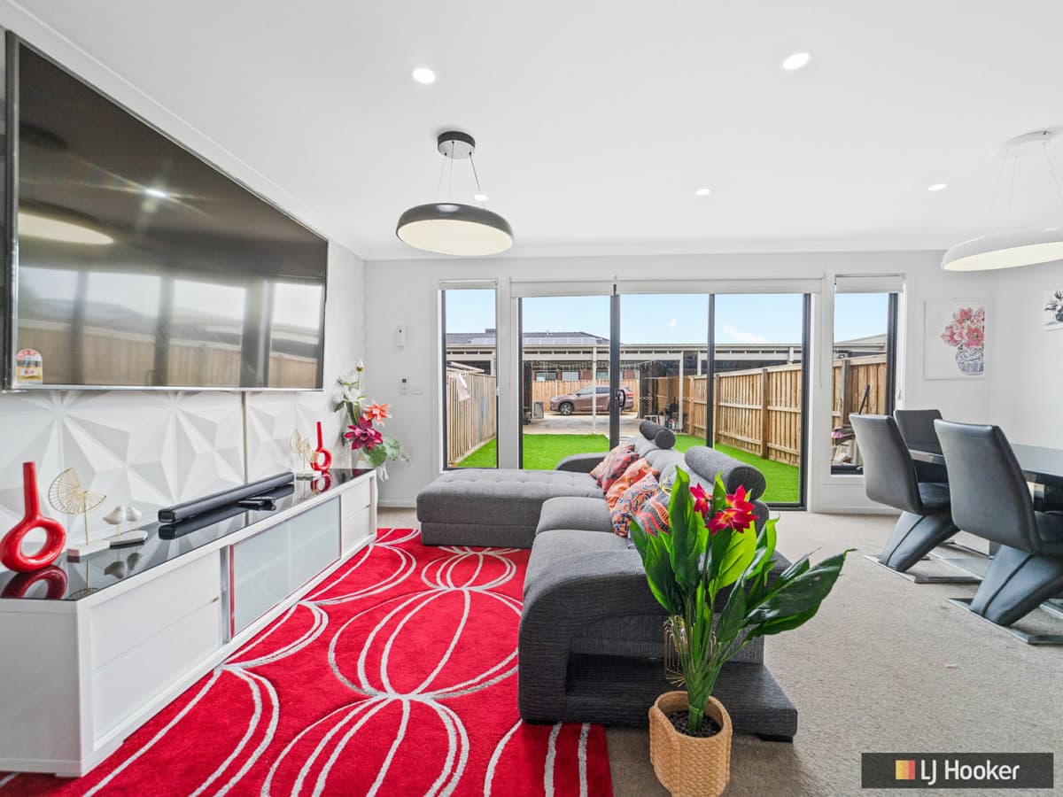 20 Heathwren View, WERRIBEE VIC 3030, Werribee - Thumbnail 5