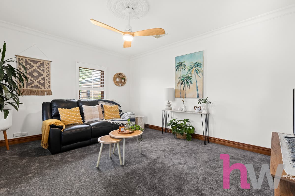 8 Taras Court, ST ALBANS PARK VIC 3219, St Albans Park - Thumbnail 3