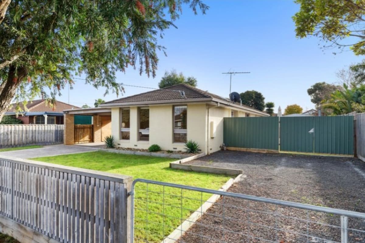 13 Sheeran Crescent, LARA VIC 3212, Lara - Image 1