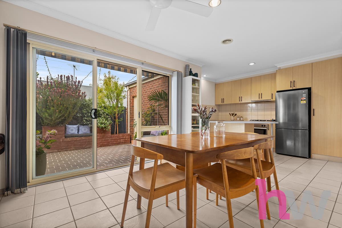 1 / 11 Cedarville Close, HIGHTON VIC 3216, Highton - Thumbnail 3
