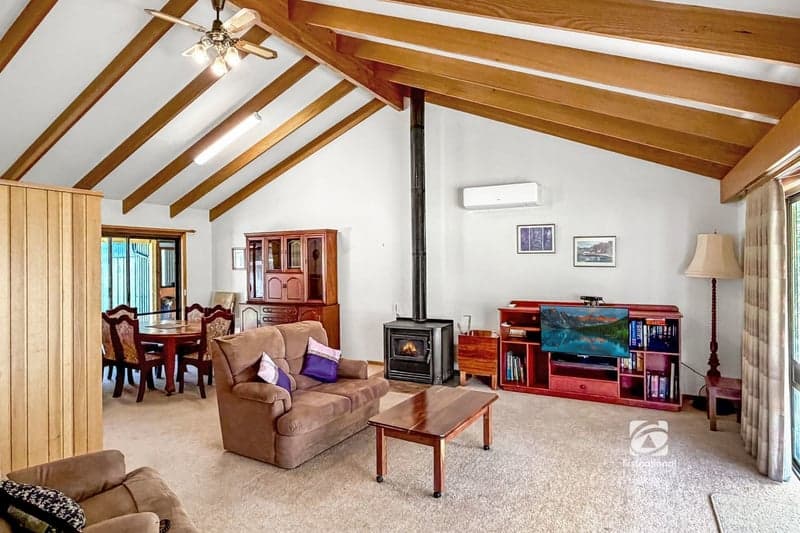 5095 Great Alpine Road, Ensay, VIC 3895, Ensay - Thumbnail 6