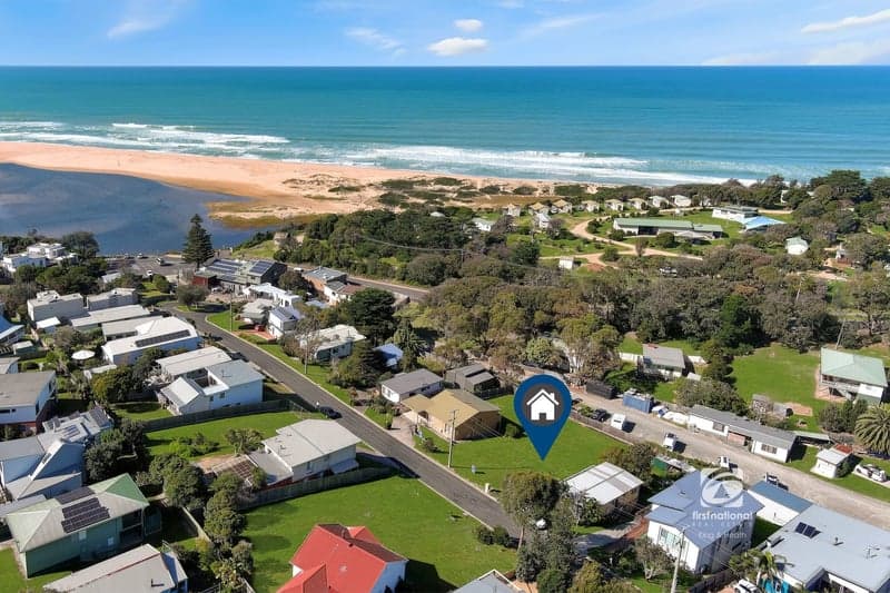 10 Cross Street, Lake Tyers Beach, VIC 3909, Lake Tyers Beach - Image 1