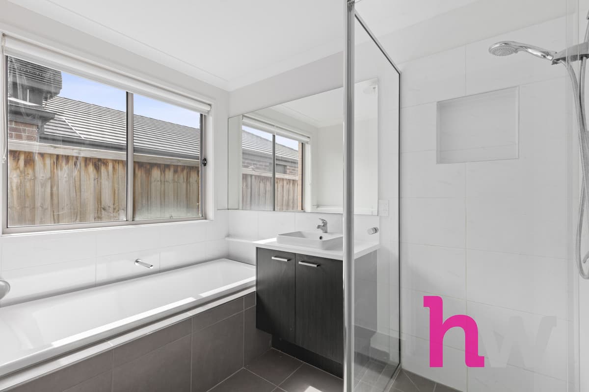 16 Yellowstone Avenue, CURLEWIS VIC 3222, Curlewis - Thumbnail 6