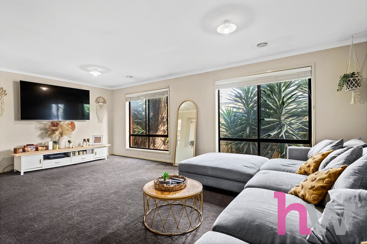 7 McCubbin Court, CORIO VIC 3214, Corio - Thumbnail 2