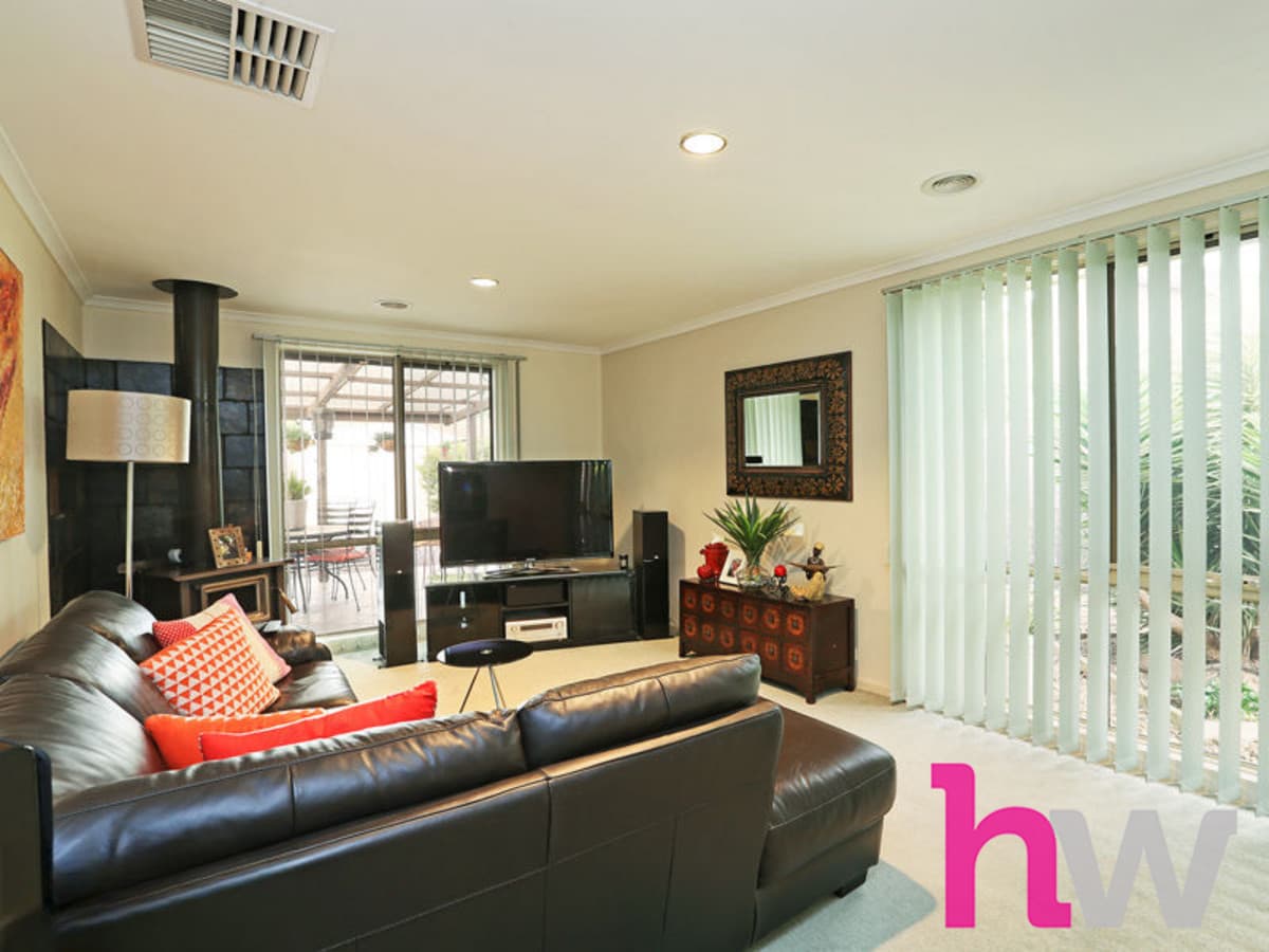 105 Fairbairn Drive, CORIO VIC 3214, Corio - Thumbnail 2