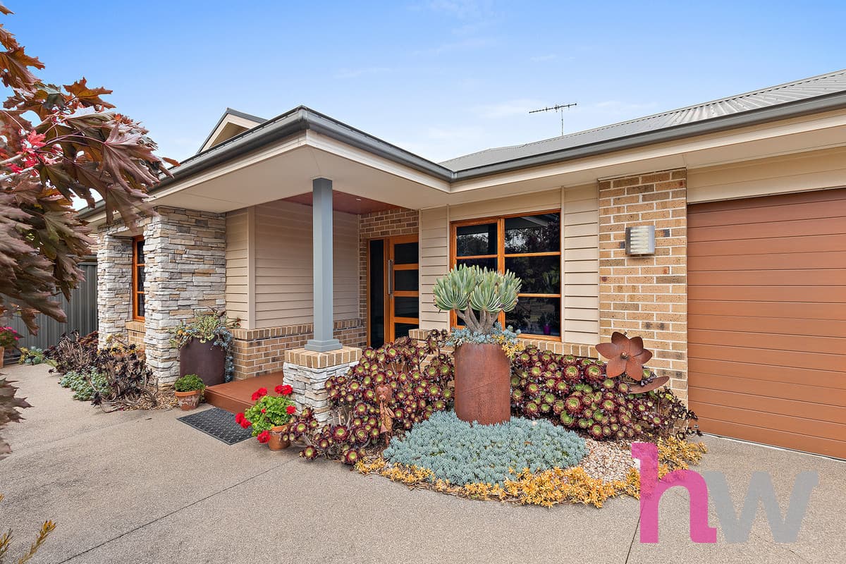 61 Buckingham Street, LARA VIC 3212, Lara - Thumbnail 2