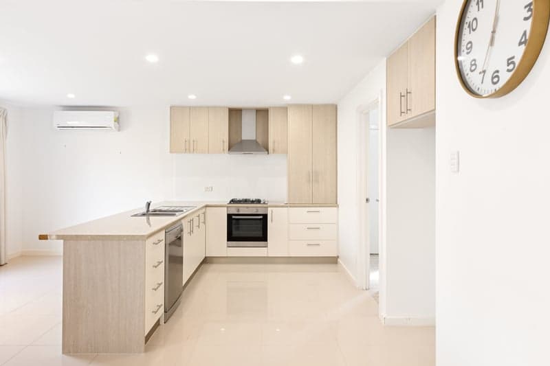8/20 Haigh Street, Port Lincoln - Thumbnail 3