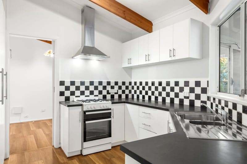 18 Fletcher Road, Lewiston - Thumbnail 2