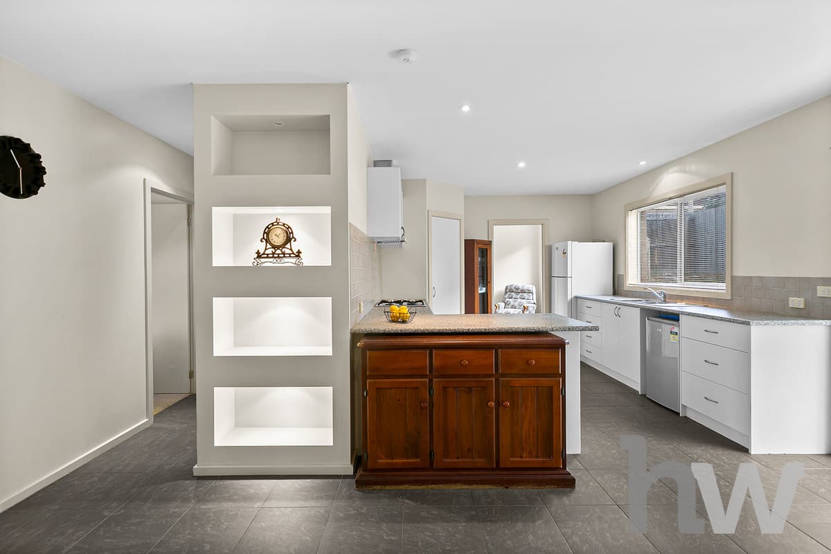 30 Fogarty Avenue, HIGHTON VIC 3216, Highton - Thumbnail 5