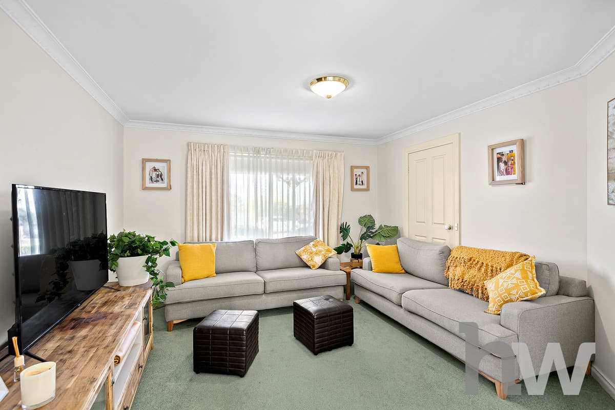 54 Mulquiney Crescent, HIGHTON VIC 3216, Highton - Thumbnail 3