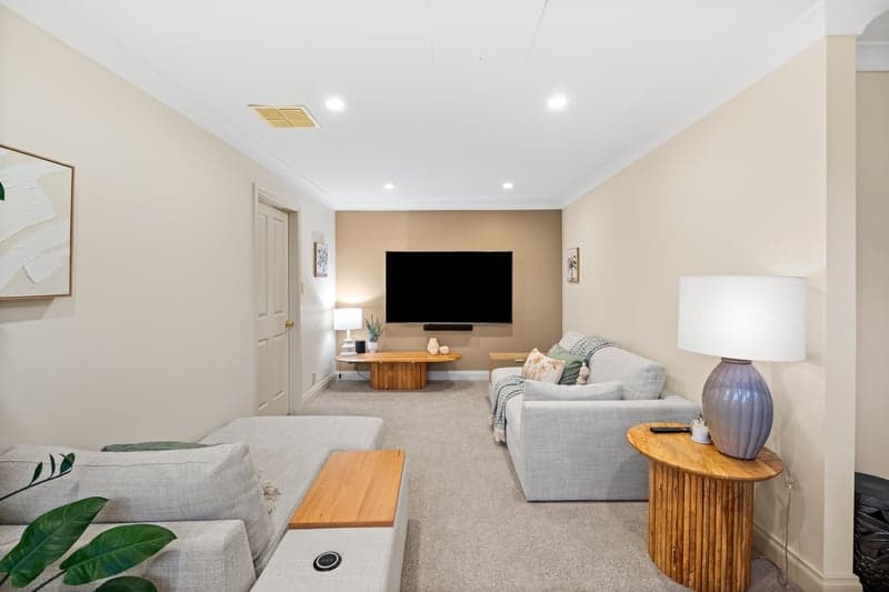 22 Yorktown Crescent, Henley Beach South - Thumbnail 8