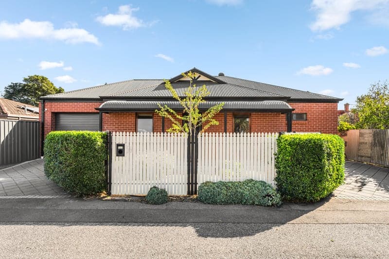 59 May Street, Birkenhead - Thumbnail 2