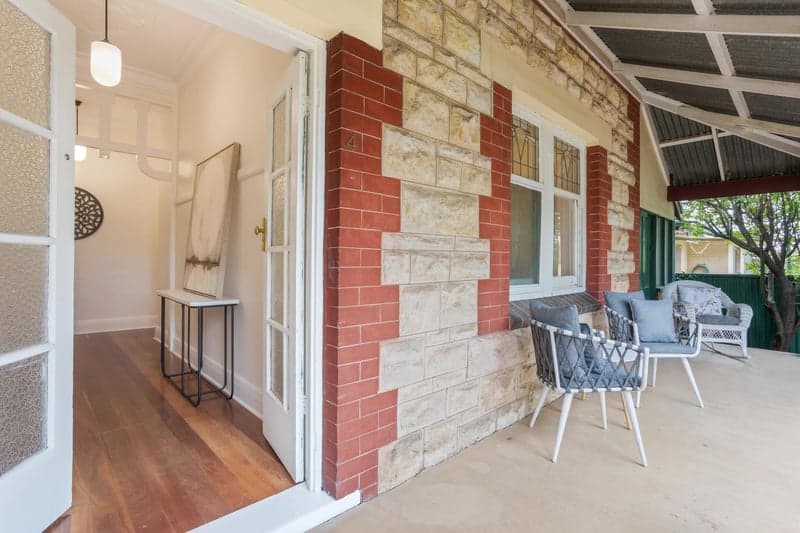 4 Darnley Street, Littlehampton - Thumbnail 2