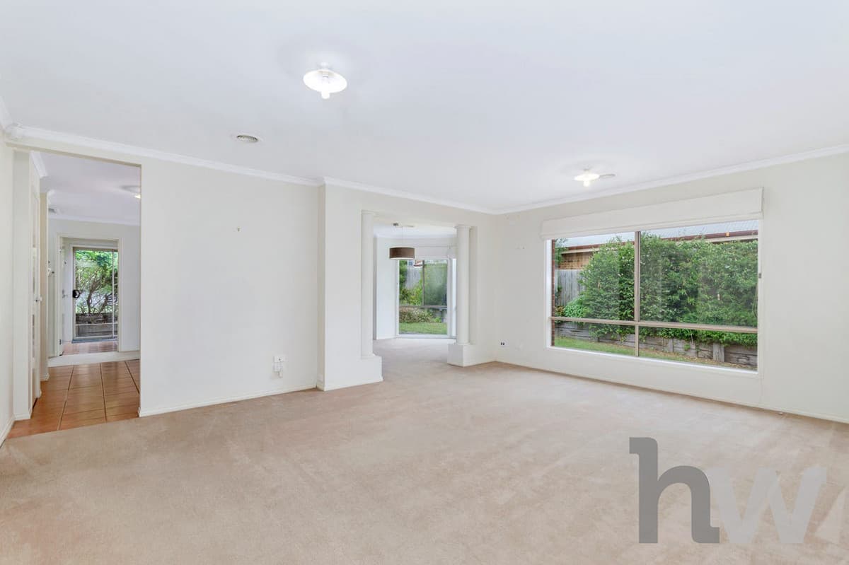 29 Shiraz Drive, WAURN PONDS VIC 3216, Waurn Ponds - Thumbnail 2