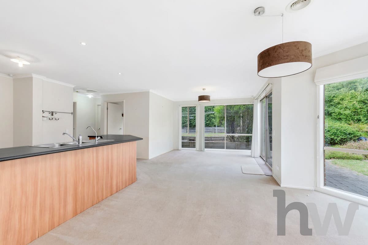 29 Shiraz Drive, WAURN PONDS VIC 3216, Waurn Ponds - Thumbnail 4