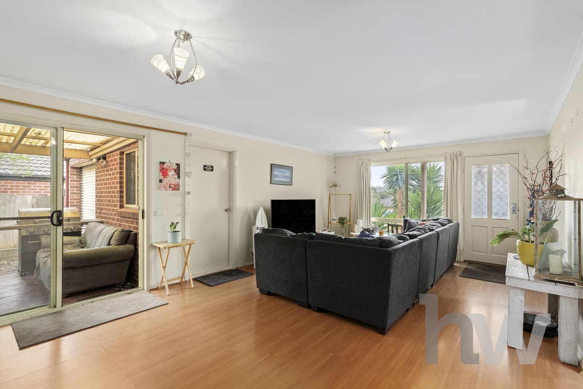 27 Shiraz Drive, WAURN PONDS VIC 3216, Waurn Ponds - Thumbnail 3