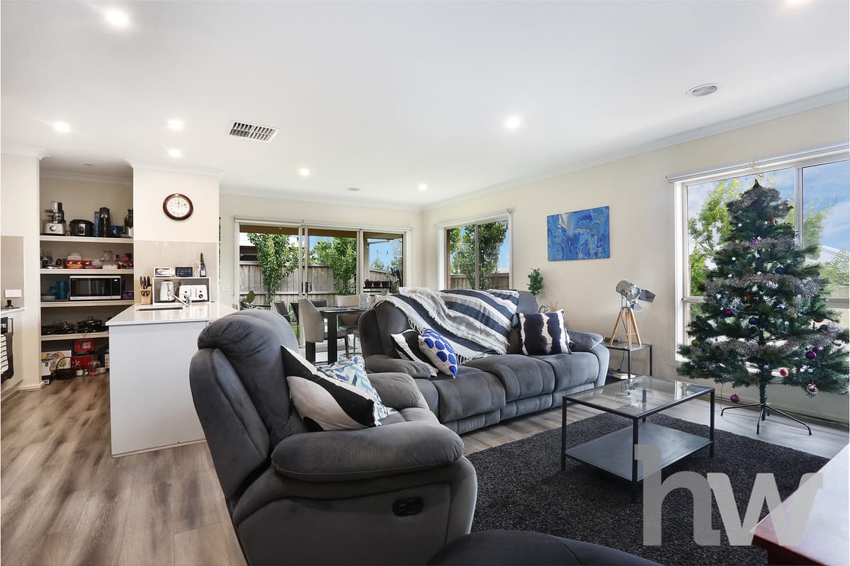 2 Stannis Street, CHARLEMONT VIC 3217, Charlemont - Thumbnail 2