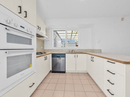2 Cottswold Avenue, Narre Warren - Thumbnail 4