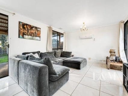 39 Taggerty Crescent, Meadow Heights - Thumbnail 2