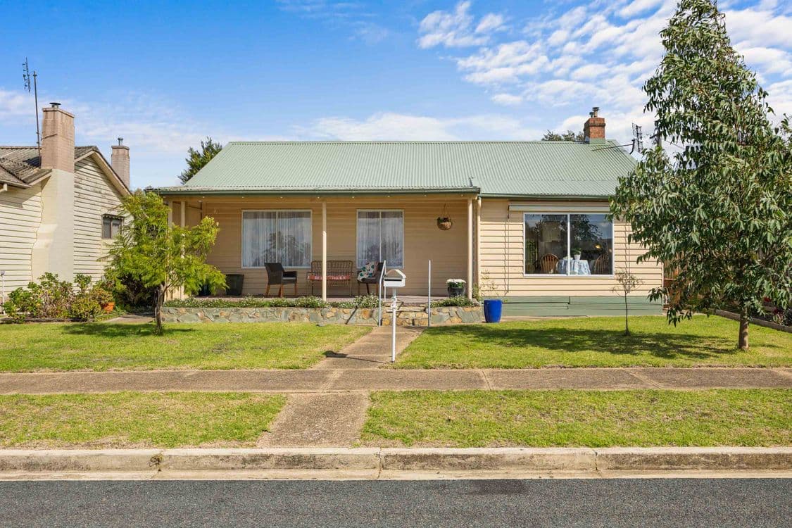 2 Rotary Avenue, ARARAT, VIC 3377, Ararat - Image 1