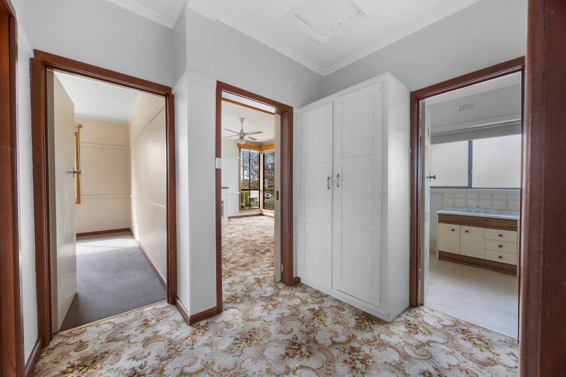 6 Montgomery St, ARARAT, VIC 3377, Ararat - Thumbnail 4