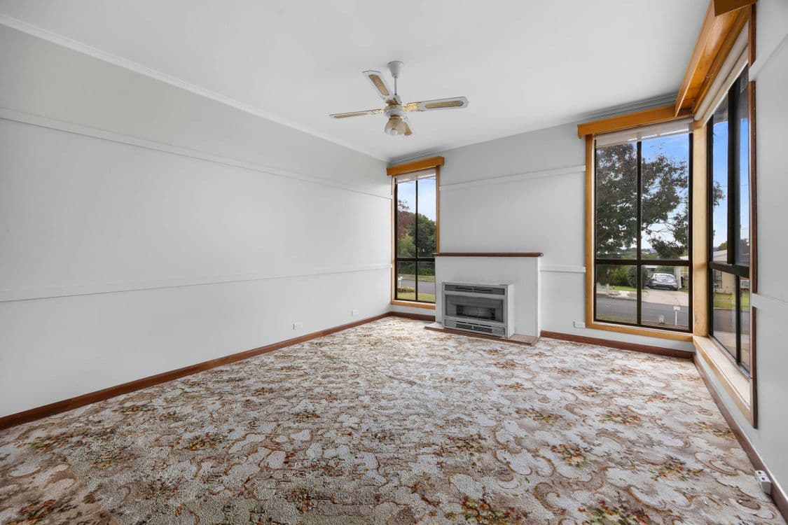 6 Montgomery St, ARARAT, VIC 3377, Ararat - Thumbnail 5