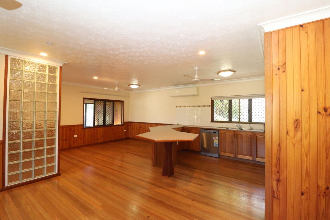9 Condron Place, AYR, QLD 4807, Ayr - Thumbnail 5