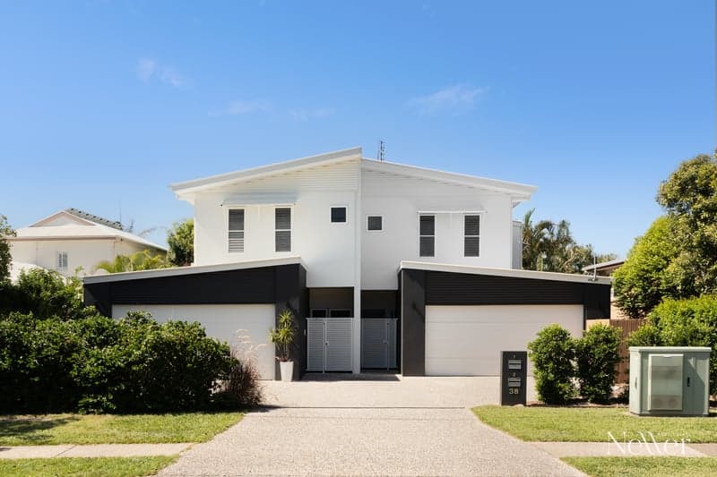 2/38 Orealla Crescent, Sunrise Beach - Thumbnail 2