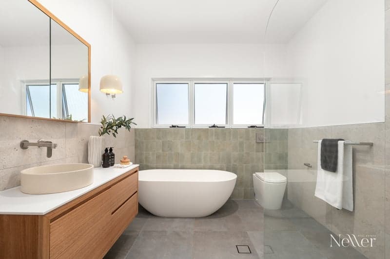 2/38 Orealla Crescent, Sunrise Beach - Thumbnail 6