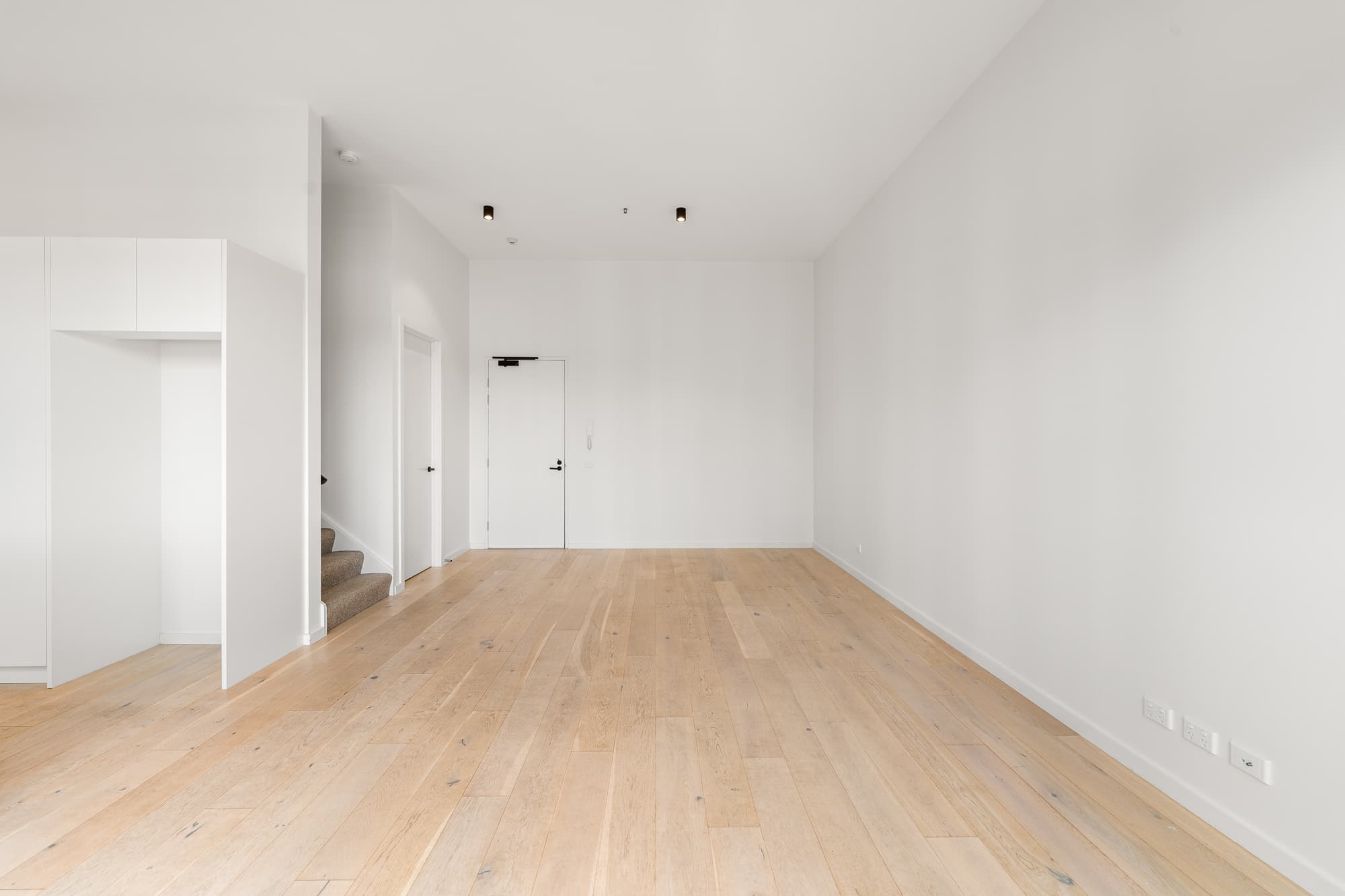 810/45 Furzer Street, Phillip - Thumbnail 4