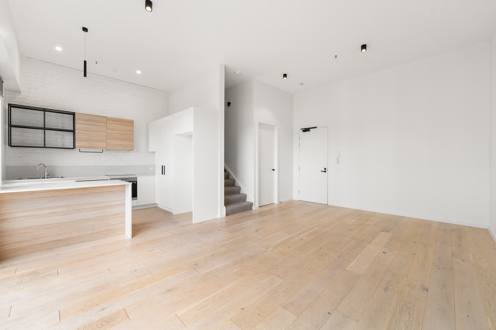 810/45 Furzer Street, Phillip - Thumbnail 5