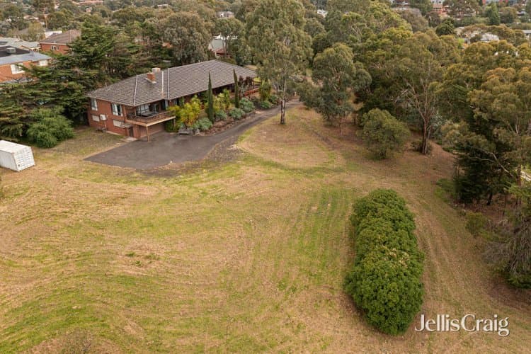328 Diamond Creek Road, Diamond Creek, Diamond Creek - Image 1