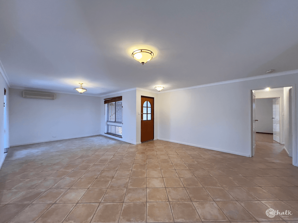 27 Kerswell Way, Warnbro - Image 1