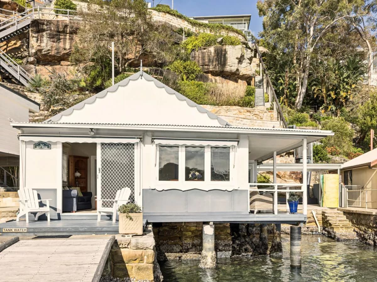 415 Willarong Road, CARINGBAH SOUTH, Caringbah South - Thumbnail 4