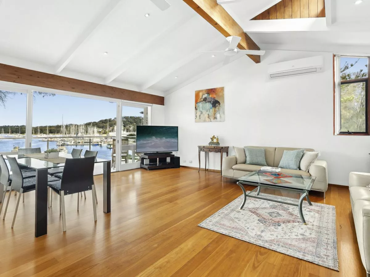 77 Irrubel Road, NEWPORT, Newport - Thumbnail 5